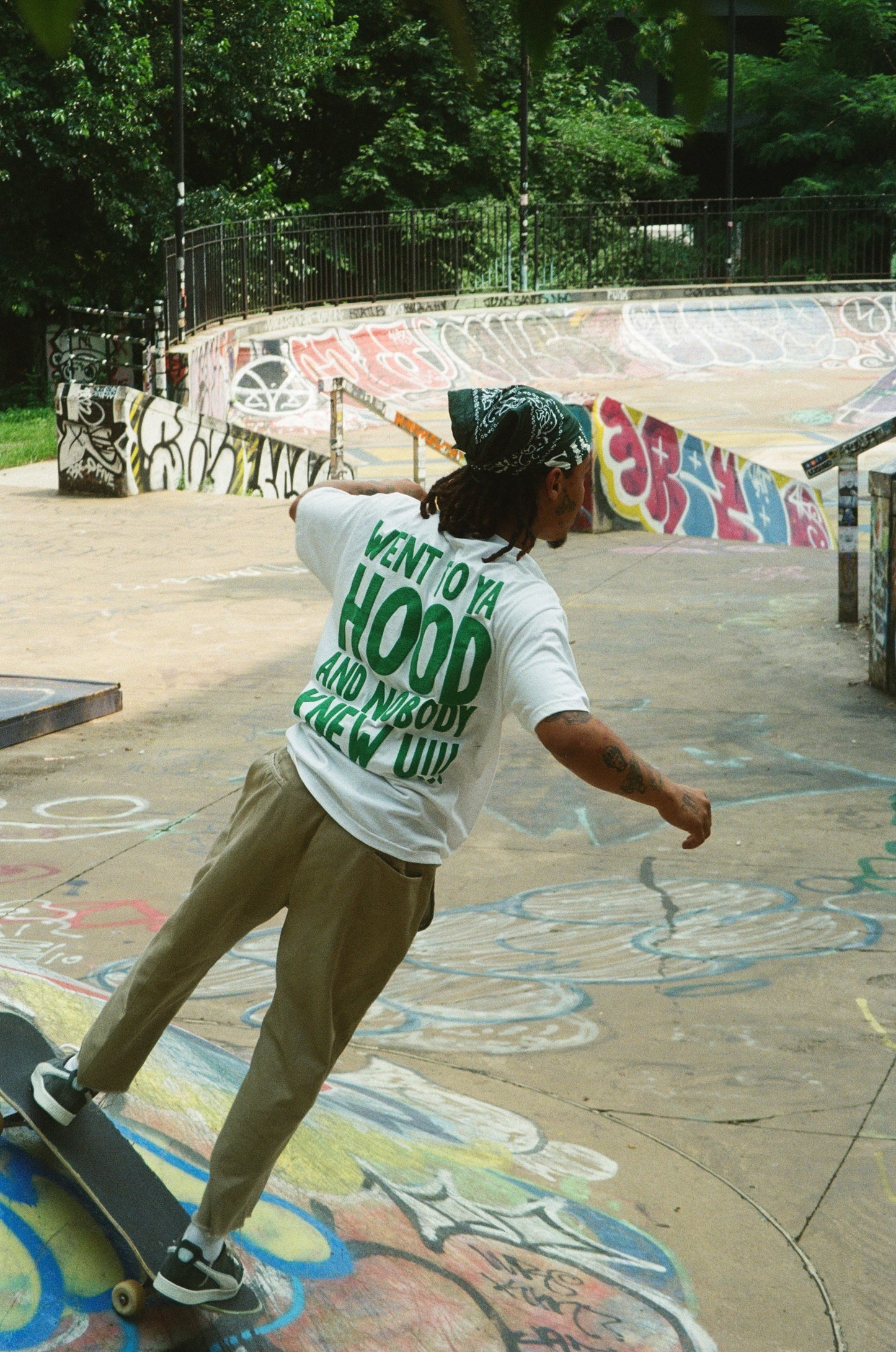 KEEP BANGIN TEE
